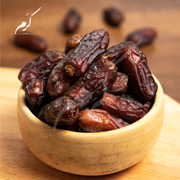 خرما پیارم دستچین